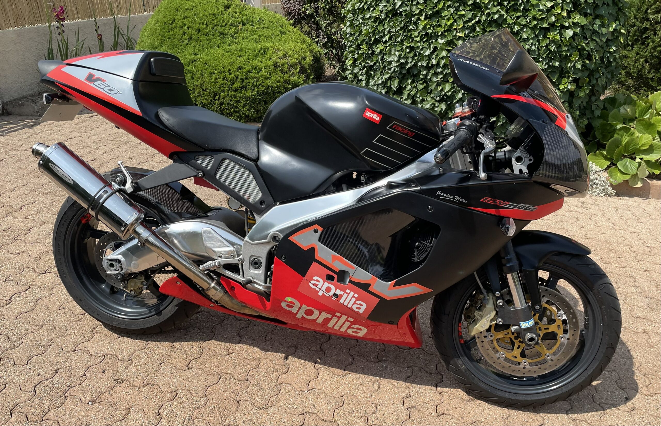 Aprilia RSV 1000